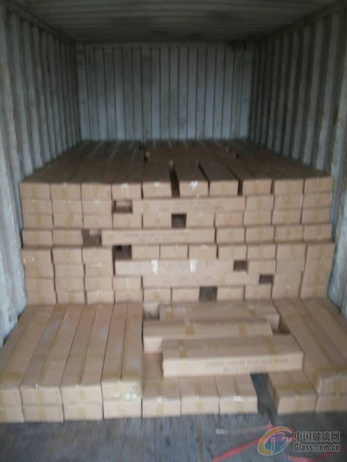 沙河市思博玻璃制品加工廠 中空、壓花與蒙砂玻璃在門窗制造中的創(chuàng)新應(yīng)用